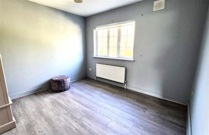 18 Deerpark View, Baltinglass, Wicklow