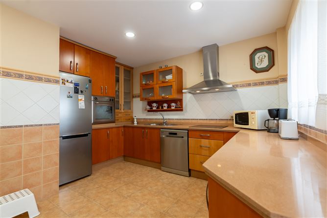 Spain, Estepona, Estepona Town - COSTA-01093P