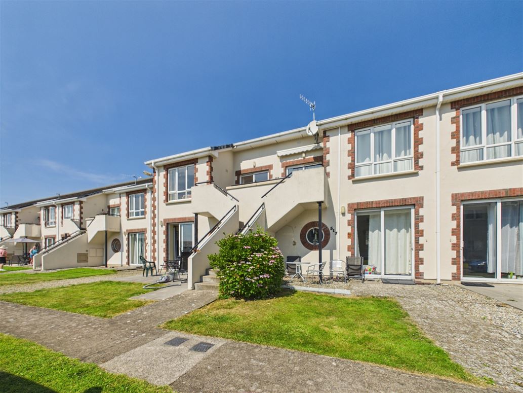 520 Kilkee Bay Apartments, Kilrush Road, Kilkee, Co. Clare.
