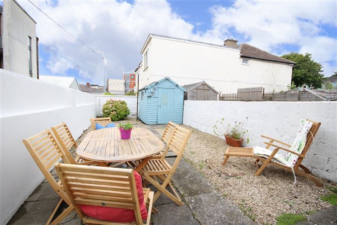 1 Smyths Gardens, York Road, Dunlaoghaire, Co. Dublin