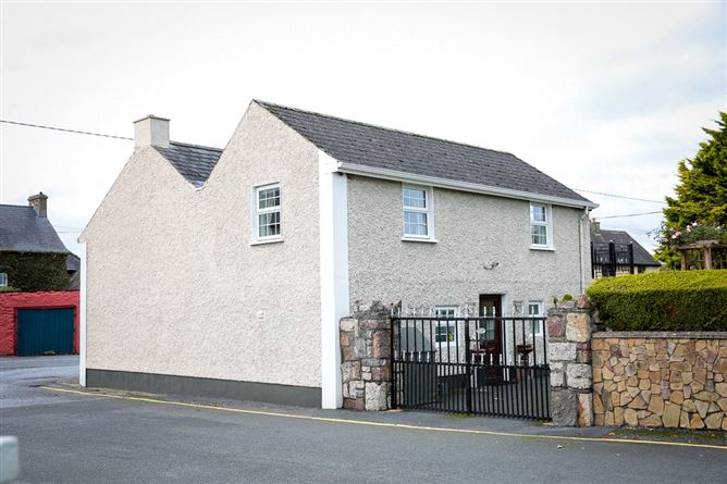 Teach Cuinne, Dungarvan Village, Gowran, Co. Kilkenny