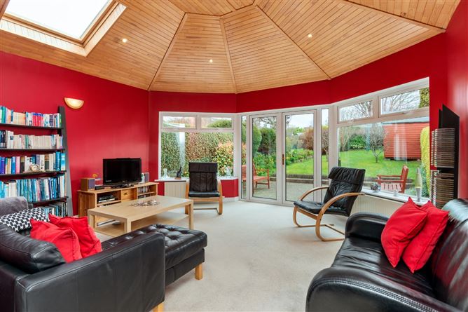 88 Mountain View Park, Churchtown, Dublin 14