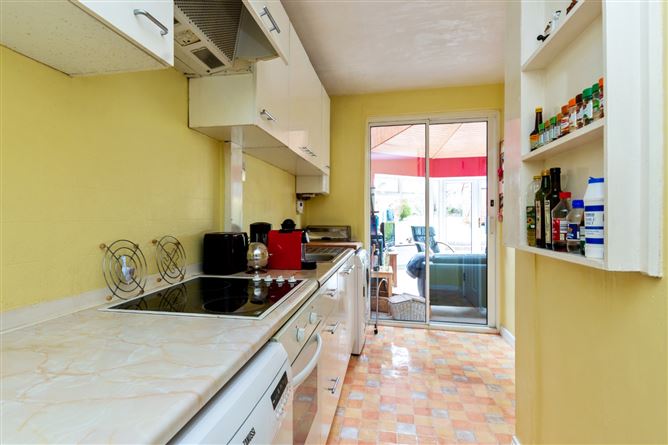 88 Mountain View Park, Churchtown, Dublin 14