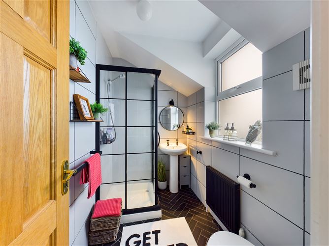 42 Westwood, Golf Links Road, Ennis, Co. Clare