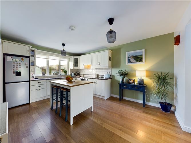 42 Westwood, Golf Links Road, Ennis, Co. Clare