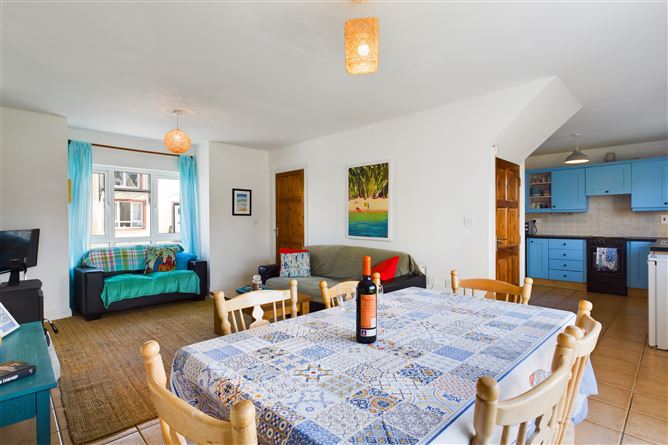 22 Seacliff, Dunmore East, Waterford