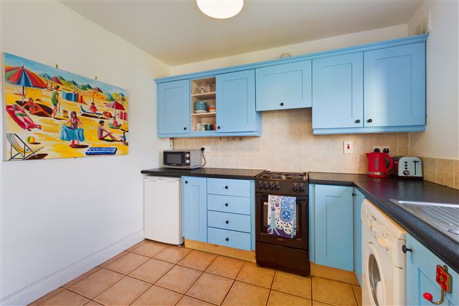22 Seacliff, Dunmore East, Waterford