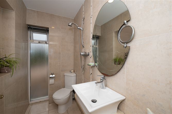 11 Fernwalk, Greenfields, Ballincollig, Co. Cork