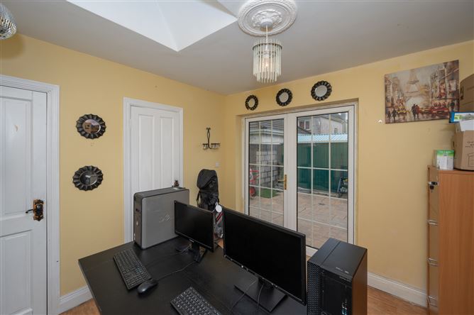 11 Fernwalk, Greenfields, Ballincollig, Co. Cork