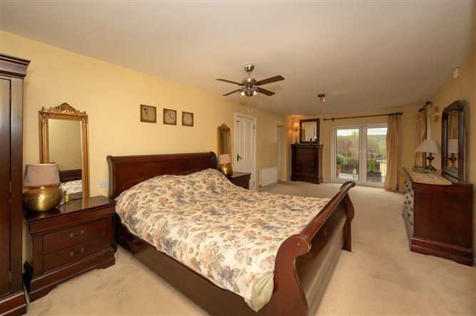 11 Fernwalk, Greenfields, Ballincollig, Co. Cork
