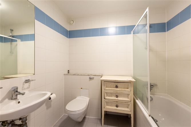94 College View, Ballymun, Dublin 11