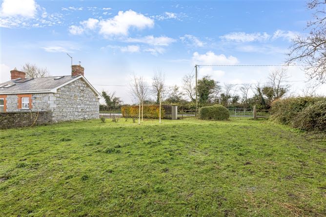 The Three Bears Cottage, Seneschalstown, Beauparc, Navan