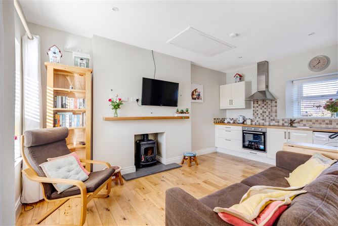 The Three Bears Cottage, Seneschalstown, Beauparc, Navan