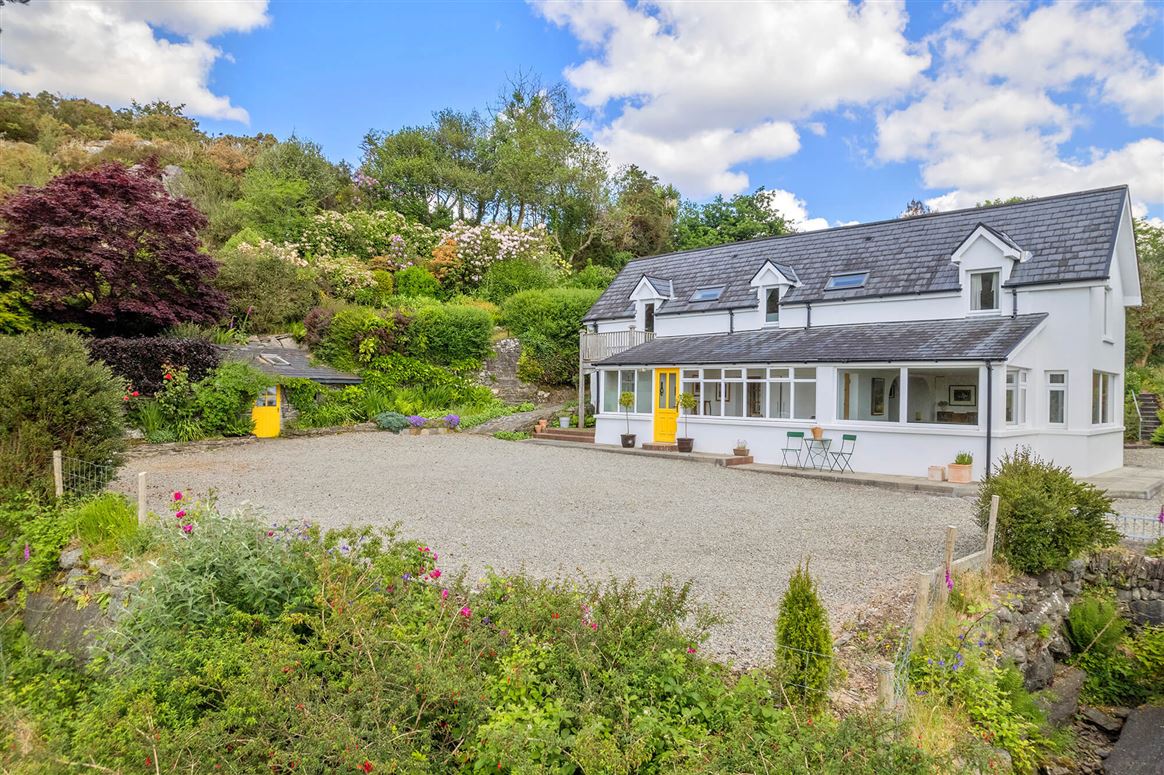 Coomhola House, Cooryleary, Coomhola, Bantry, Co. Cork