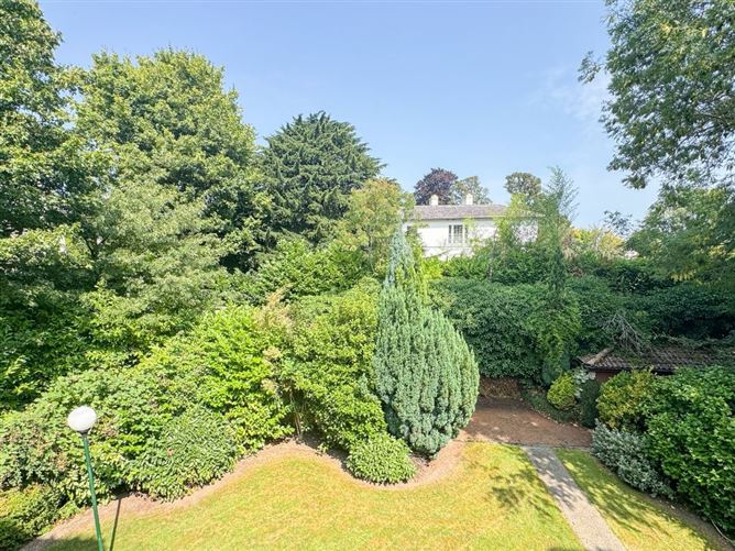 10 Beauparc Downs, Monkstown Valley, Monkstown, County Dublin