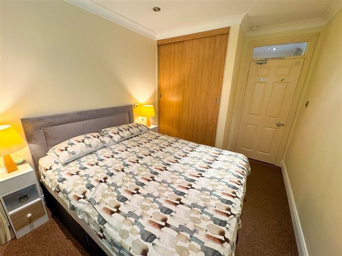 10 Beauparc Downs, Monkstown Valley, Monkstown, County Dublin
