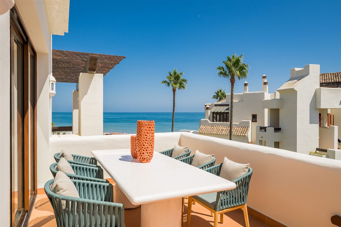 {name:Malaga, codeiso:MA}, Estepona, Estepona East, Bahía del Velerín, Spain - COSTA-01229P