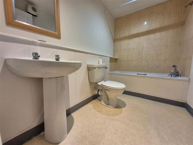7 Carnagh House, Ard Ri, Golden Island, Athlone, Westmeath