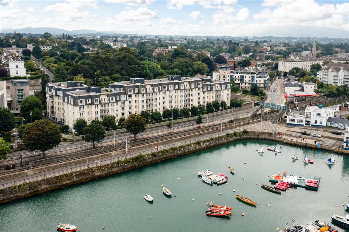 7 Clearwater Cove, Dun Laoghaire, Co. Dublin