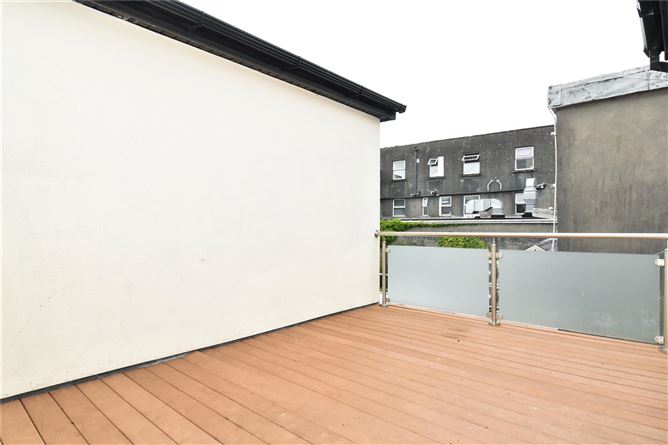 1 Lenaboy Avenue, Salthill, Galway