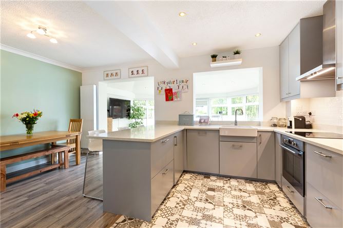 16 Bayview Court, Killiney, Co. Dublin