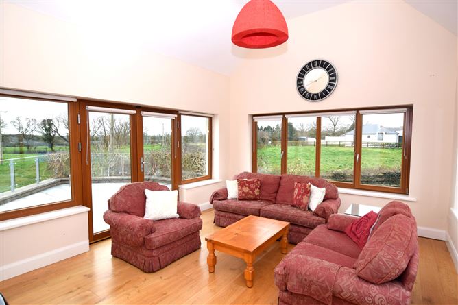 Rahardrum, Virginia, Cavan