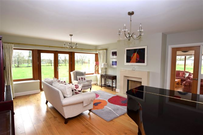 Rahardrum, Virginia, Cavan
