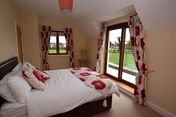 Rahardrum, Virginia, Cavan