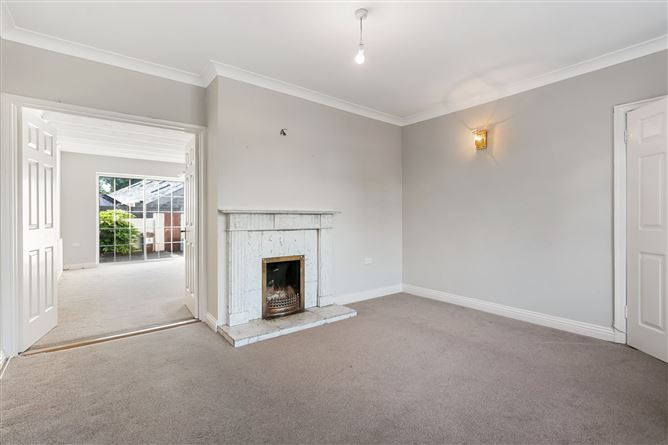 3 Westminster Court, Foxrock,   Dublin 18