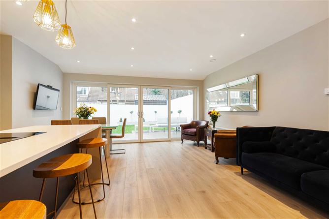 33a Templeroan Grove, Rathfarnham, Dublin 16, County Dublin