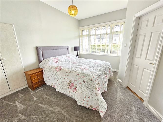 Sycamore House, Tulla Road, Ennis, Co. Clare