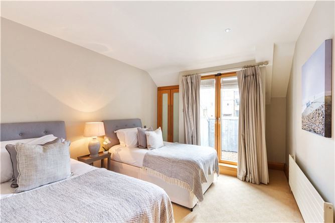 The Penthouse, 74/75 Fitzwilliam Lane, Dublin 2