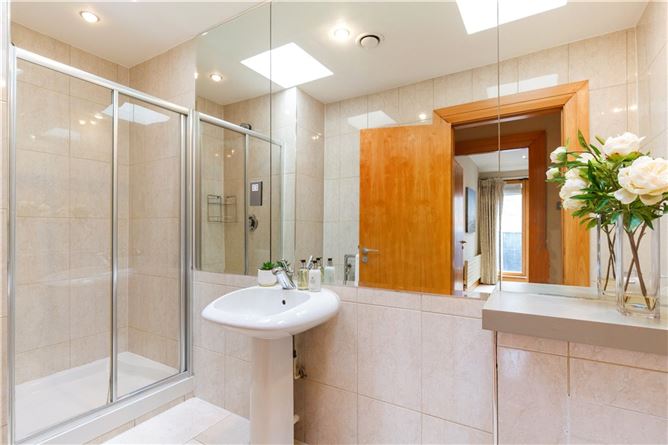 The Penthouse, 74/75 Fitzwilliam Lane, Dublin 2