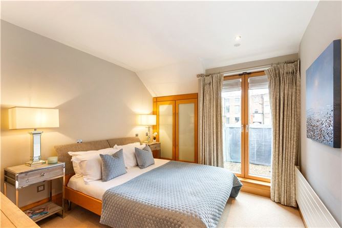 The Penthouse, 74/75 Fitzwilliam Lane, Dublin 2