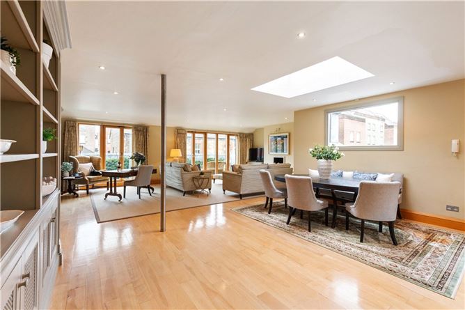 The Penthouse, 74/75 Fitzwilliam Lane, Dublin 2