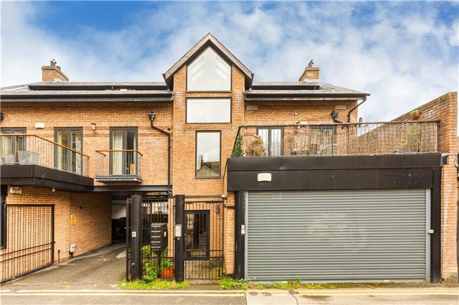 The Penthouse, 74/75 Fitzwilliam Lane, Dublin 2