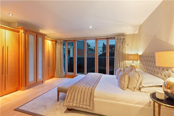 The Penthouse, 74/75 Fitzwilliam Lane, Dublin 2