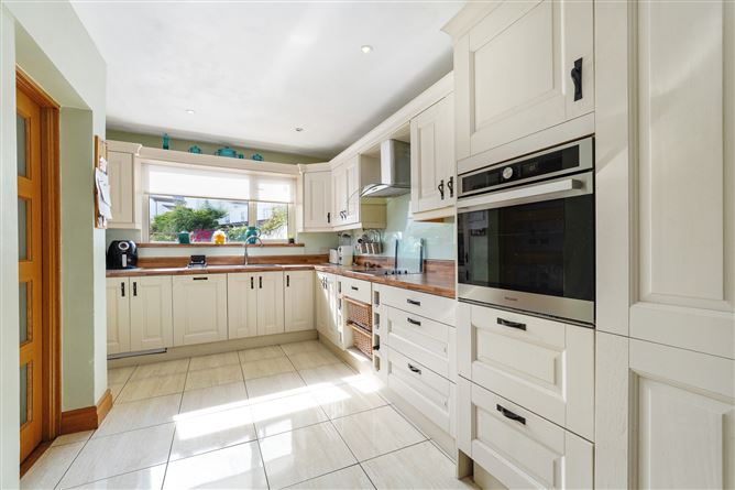 61 CLAREMONT COURT, Glasnevin, Dublin 11