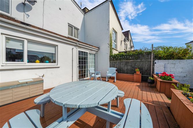 61 CLAREMONT COURT, Glasnevin, Dublin 11