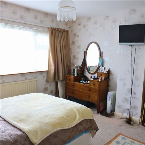 16 Clairin, Carrick-on-Suir, Tipperary