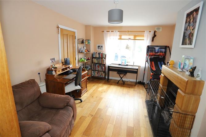 43 Carraig Geal, Loughrea, Co. Galway