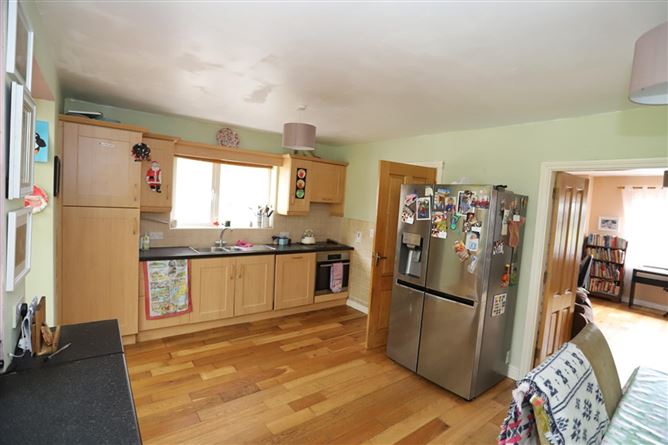 43 Carraig Geal, Loughrea, Co. Galway