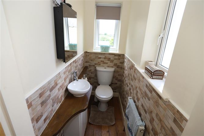 43 Carraig Geal, Loughrea, Co. Galway