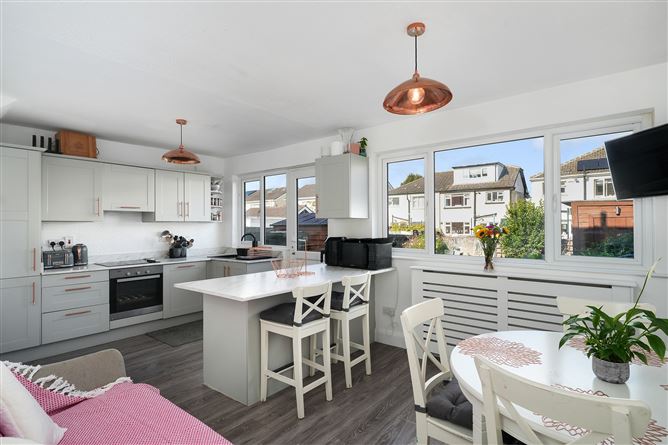 23 Meadowview Grove, Doddsborough, Lucan, County Dublin, Ireland