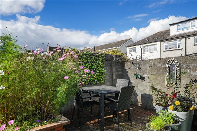 23 Meadowview Grove, Doddsborough, Lucan, County Dublin, Ireland