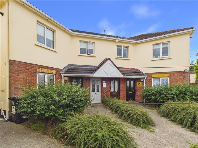 Photo 15 of 17 — 18 Ashton Green, Swords, County Dublin