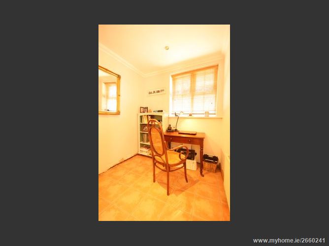Thornhill Lodge, Dublin Road, Stillorgan, Dublin