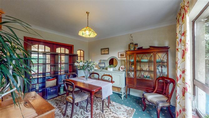 15 Vale View Lawn, Cabinteely, Dublin 18