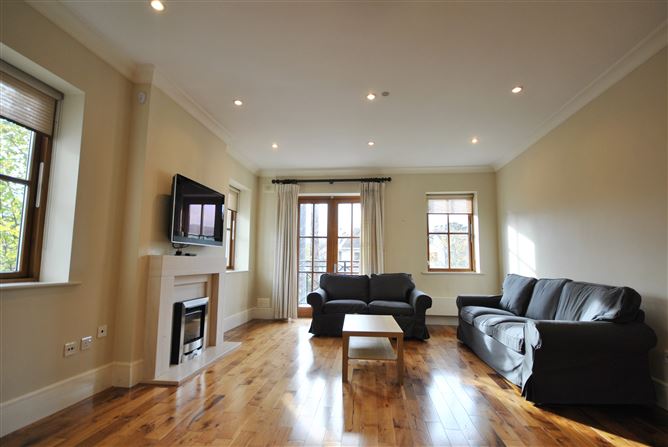 Cairnbrook Hall, Carrickmines, Dublin 18