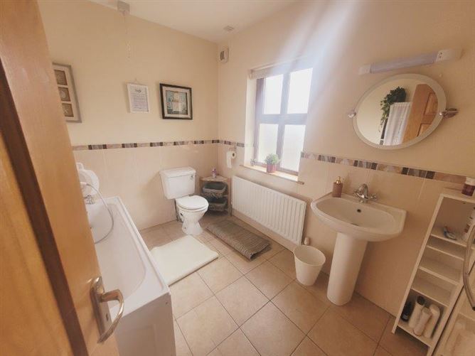 35 clooneen park, Manorhamilton, Leitrim